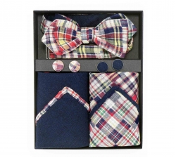  Подарочный набор "Лоскуты" (галстук-бабочка с нагрудным платком и запонками)